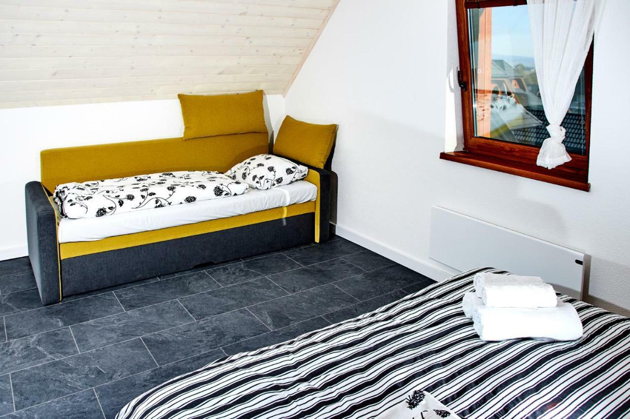 Holiday House Sabala 2 Стара-Лесна Экстерьер фото