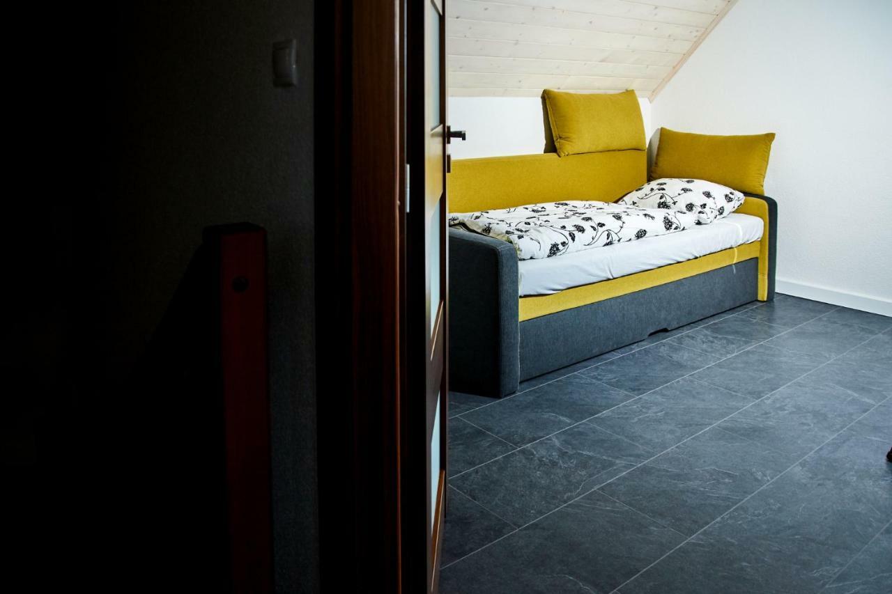 Holiday House Sabala 2 Стара-Лесна Экстерьер фото